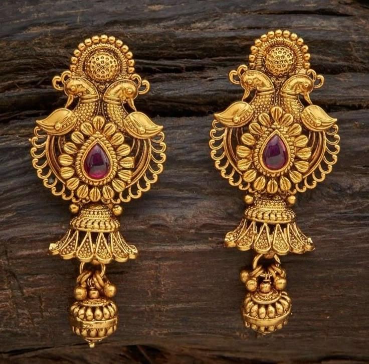 Gold earrings